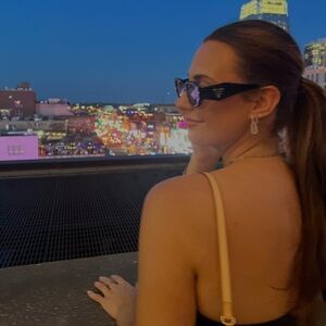 Meet your Posher, Kendra